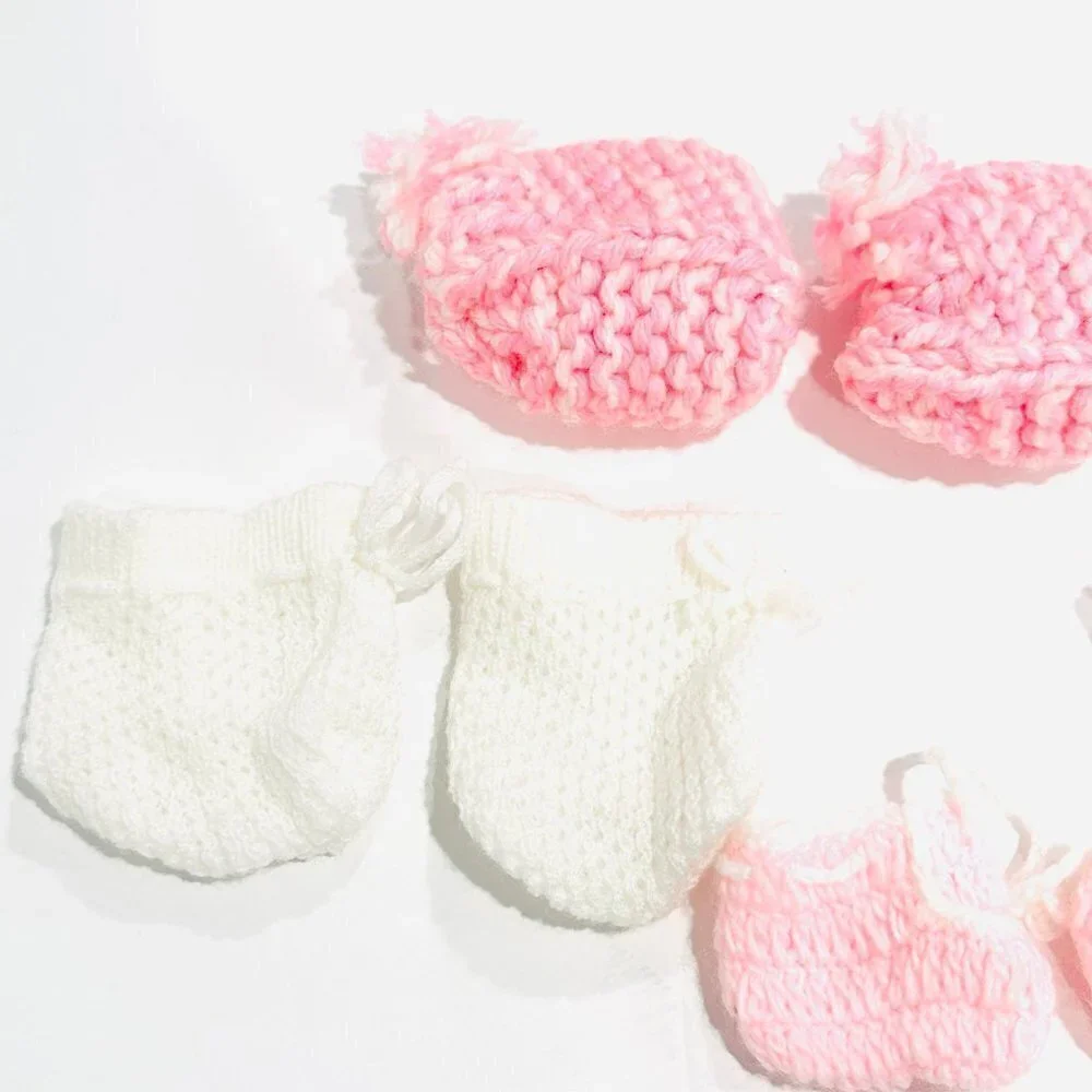 Vintage Handmade Knit Crochet Baby Booties & Mittens Lot